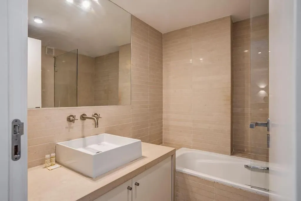 Enchanting Tailor Made Duplex Лиссабон 0*,  Португалия